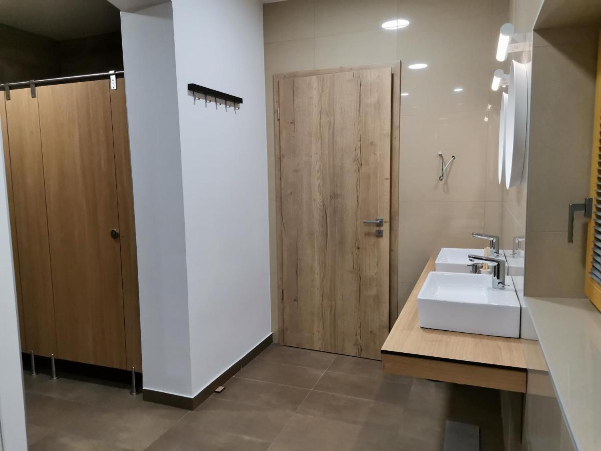 Pubyland Rooms & Apartments ロガテツ エクステリア 写真